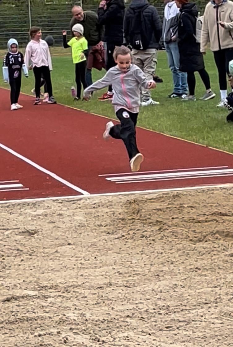 Startschuss für unsere jungen Leichtathleten